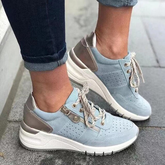 Liana – Farbblock-Sneaker mit Reißverschluss und Keilsohle