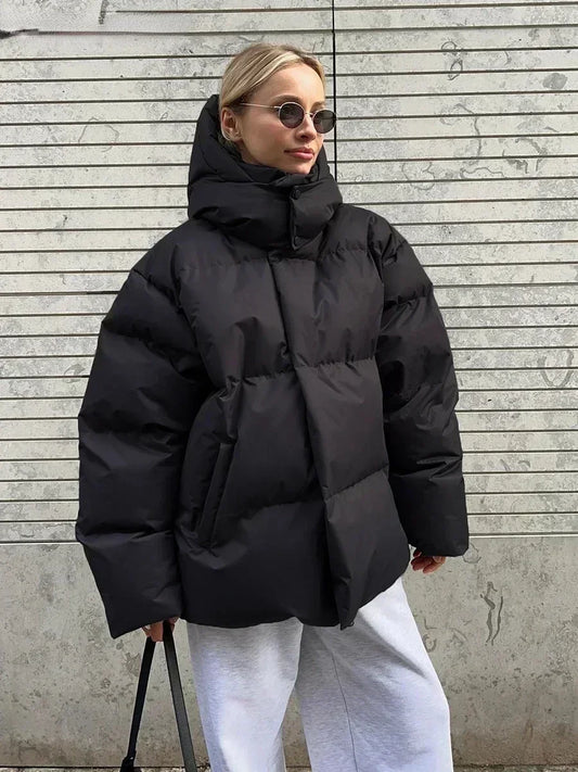 Lissandra – Oversize Daunenjacke mit Kapuze