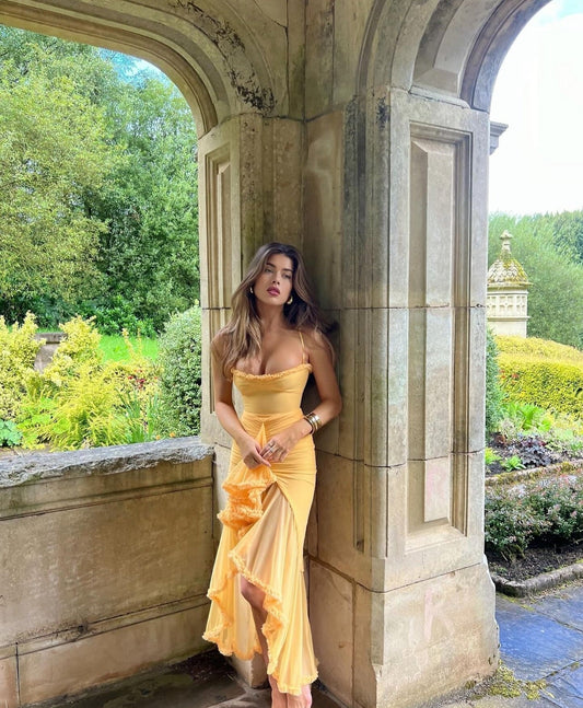 Valeria - Damen Abendkleid mit Volants und figurbetont
