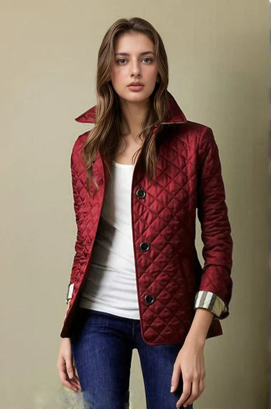 Clara – Damen Steppjacke mit eleganter Taillierung