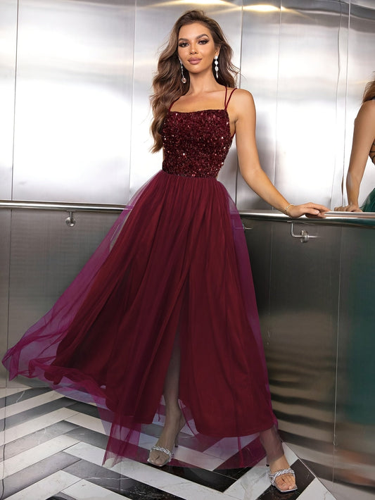 Alina – Elegantes Abendkleid mit Pailletten & Tüll