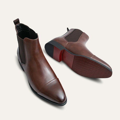 Noah – Elegant Chelsea boots made of smooth leather for men