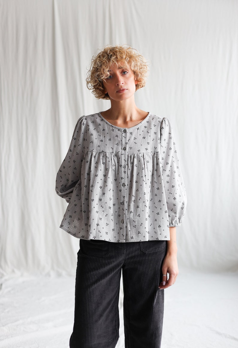 Bluse mit floralen Puffärmeln - weiche Doppelgaze & feminine Form