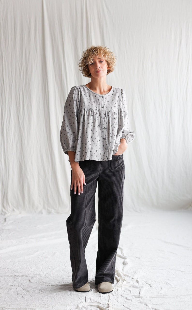 Bluse mit floralen Puffärmeln - weiche Doppelgaze & feminine Form
