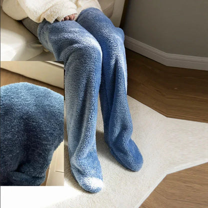 Clara – Flauschige lange Kuschelsocken für Damen