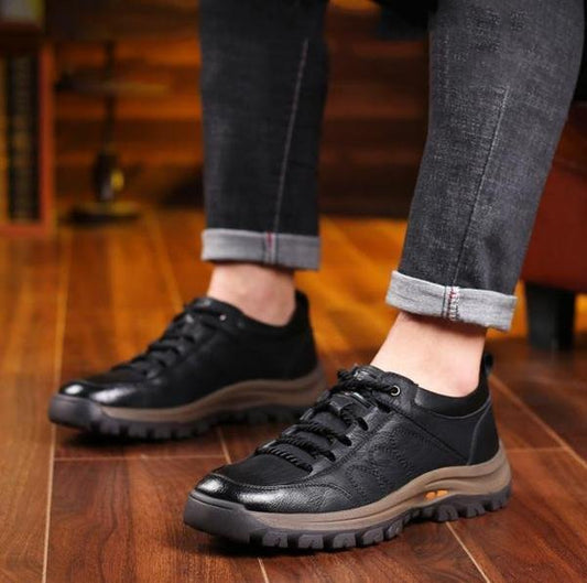 Lukas – Outdoor Sneaker Herren mit Profilsohle und Komfort-Fußbett