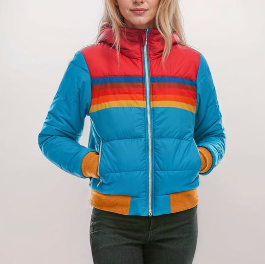 Mara – Gestreifte Steppjacke Damen mit Kapuze und Retro-Look