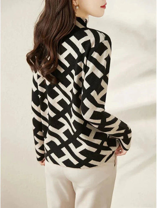 Adele – Damen Strickpullover mit geometrischem Muster und Stehkragen