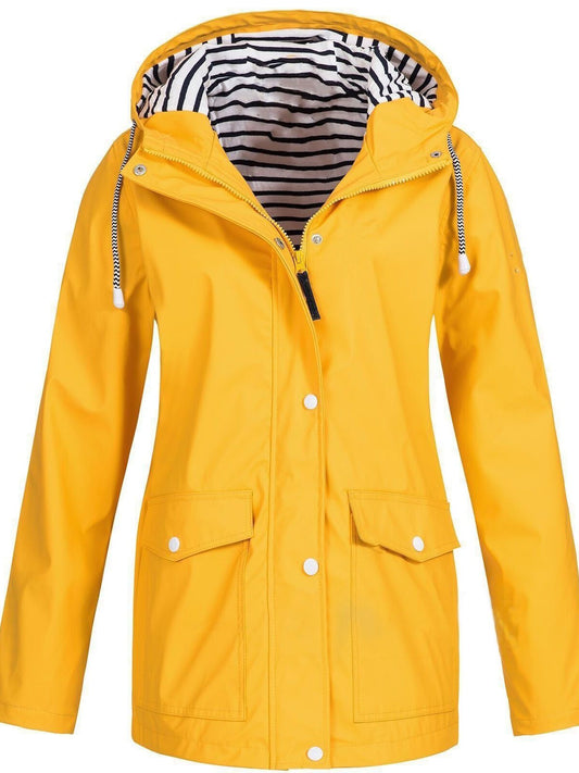 Klara – Regenjacke Damen mit Gestreiftem Innenfutter und Kapuze