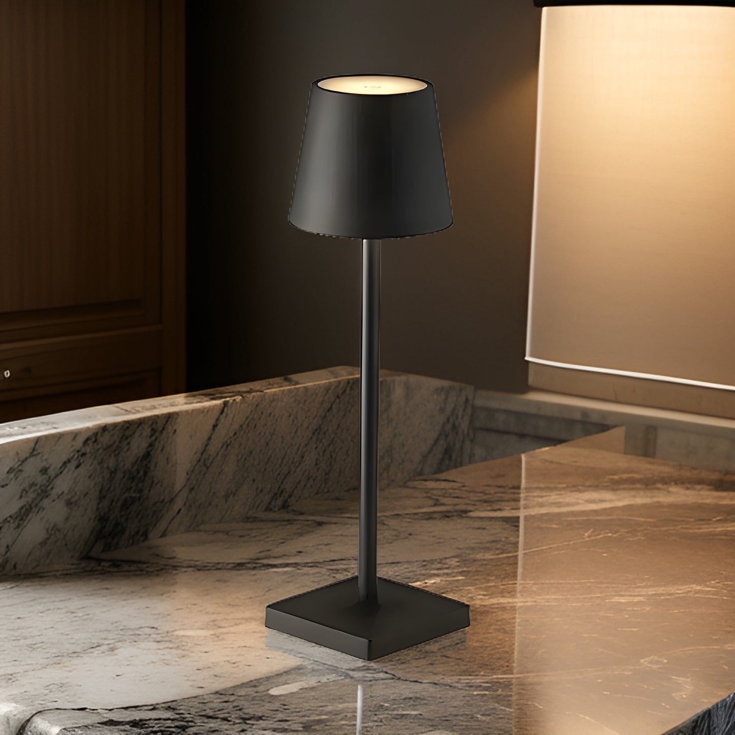Nordia Light Table Lamp – Cordless Rechargeable LED Lighting
