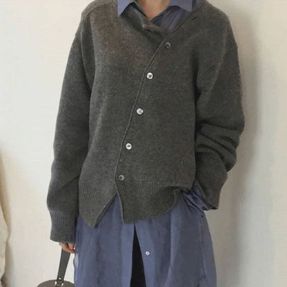 Isabella - Asymmetrischer Damen Cardigan mit Knopfleiste